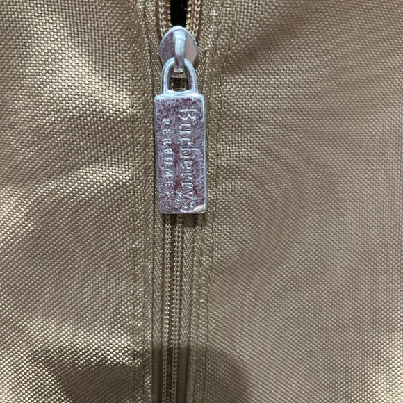 Burberry Garment Bag - Picture 4 of 4